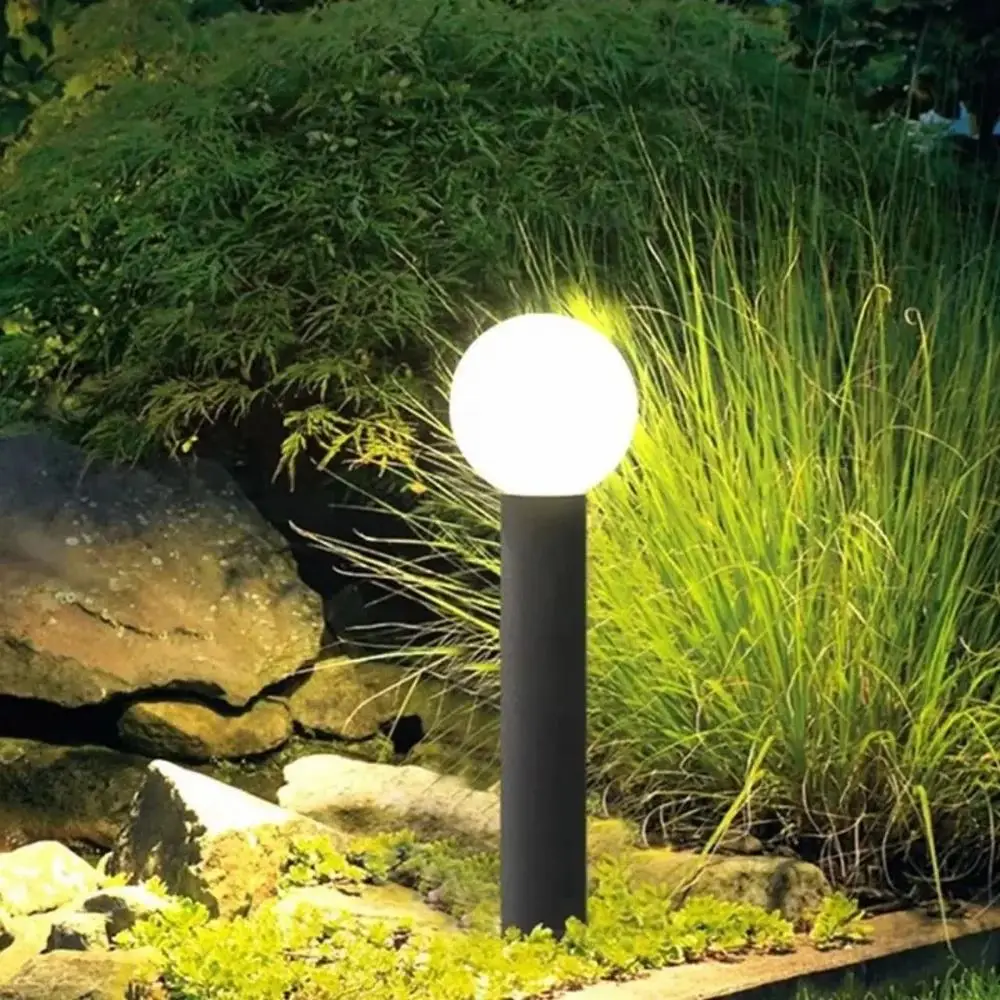 aluminium minimalist garden lawn light